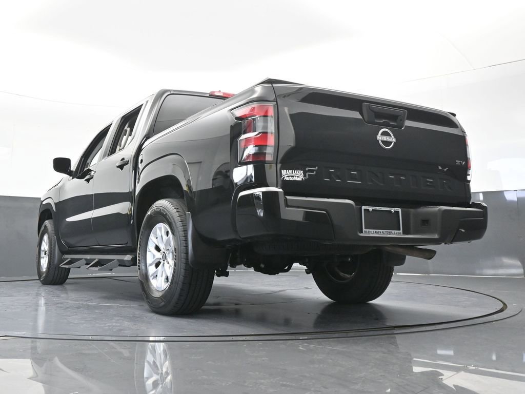 Used 2024 Nissan Frontier SV image 52