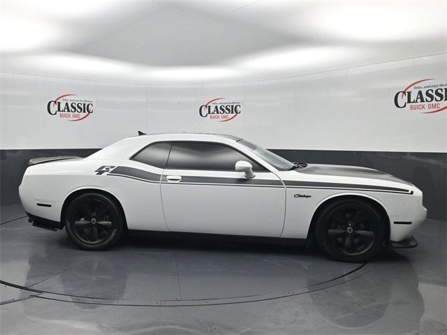Used 2019 Dodge Challenger R/T w/ Plus Package image 6