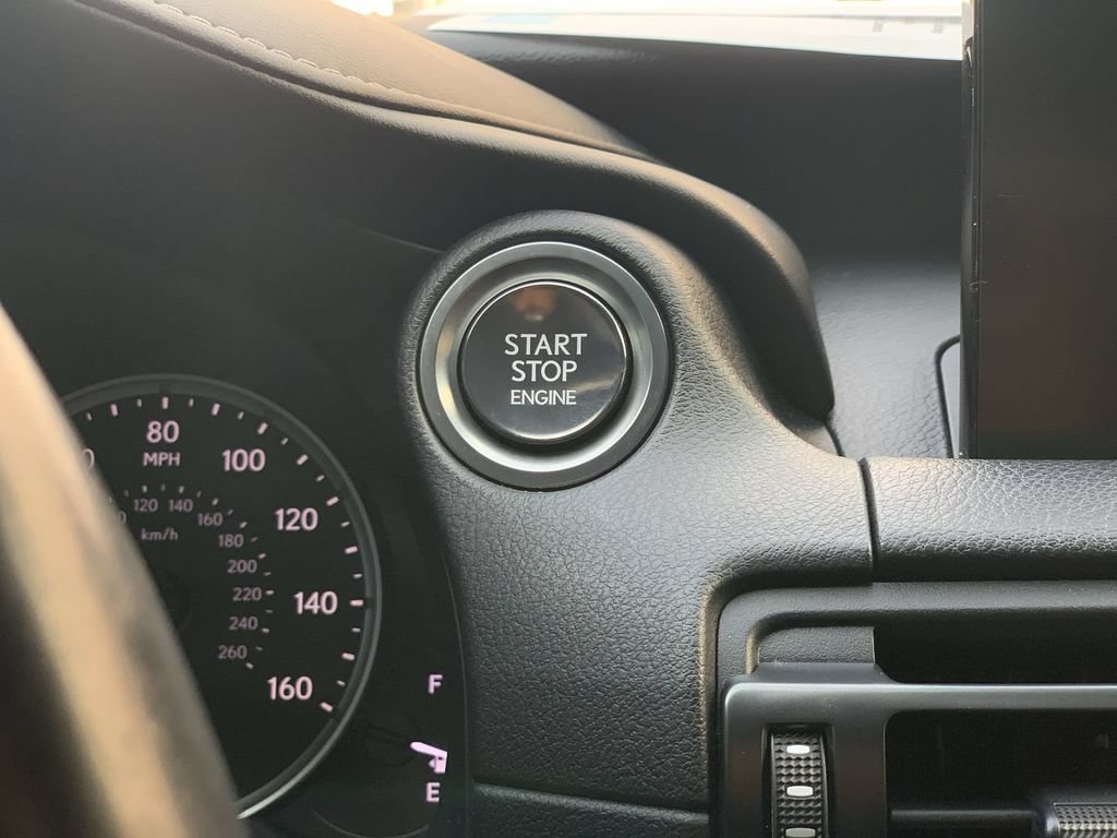 Used 2024 Lexus IS 300 RWD image 14