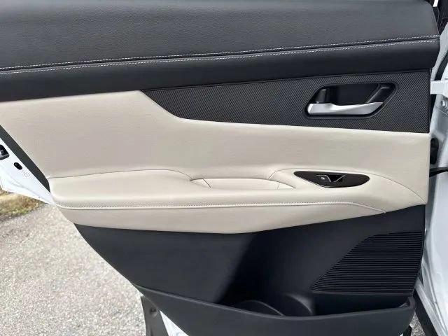 Certified 2025 Nissan Murano SL AWD/4WD image 21