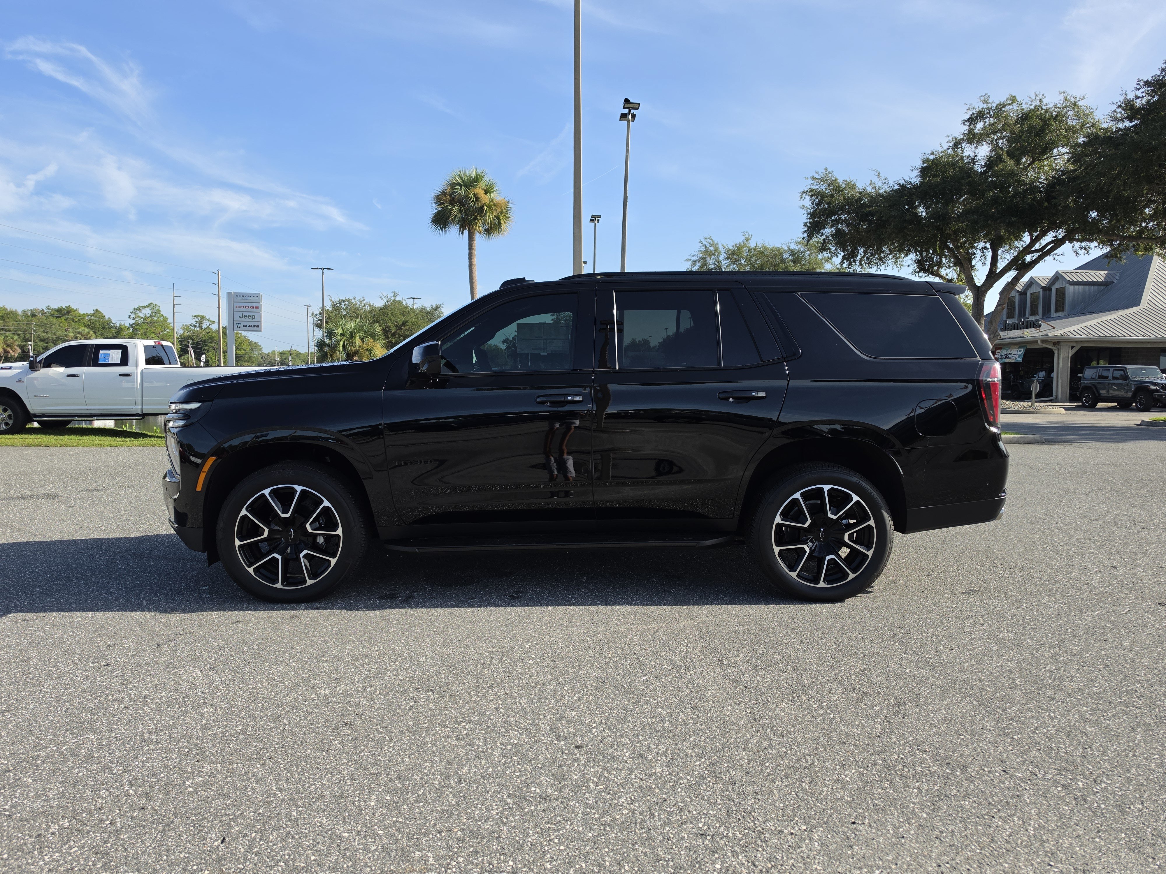 New 2026 Chevrolet Tahoe RST w/ Sun And Tow Package AWD/4WD image 9