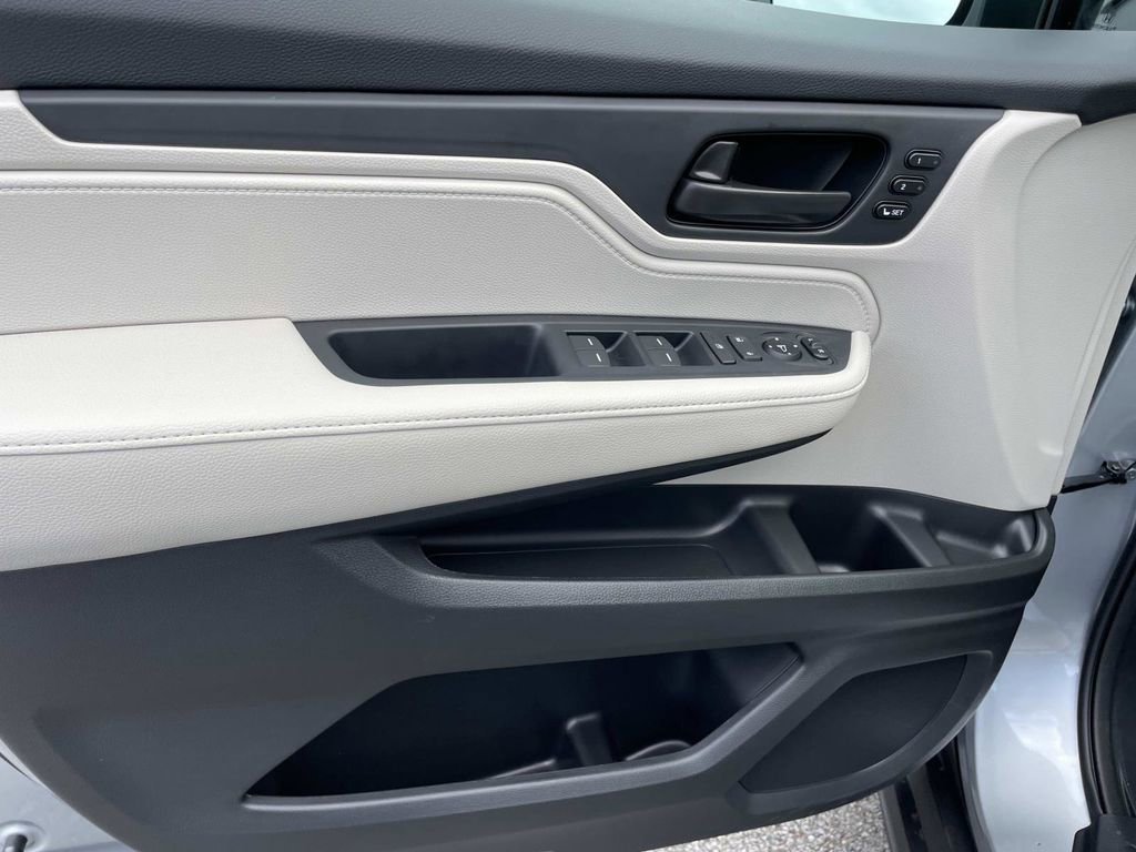 New 2026 Honda Odyssey EX-L image 14