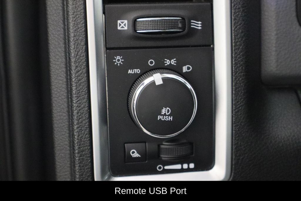 Used 2017 RAM 1500 Big Horn AWD/4WD image 14