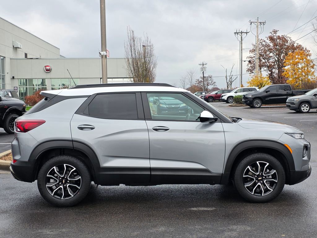 Used 2023 Chevrolet TrailBlazer ACTIV w/ Convenience Package image 4