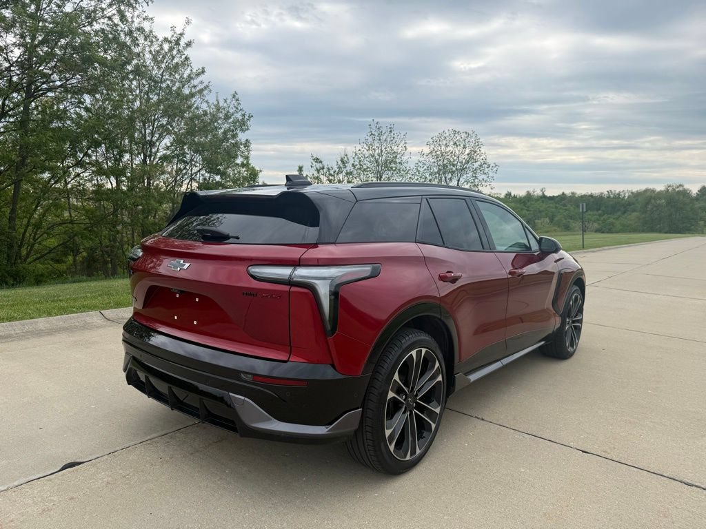 Used 2025 Chevrolet Blazer EV SS AWD/4WD image 3