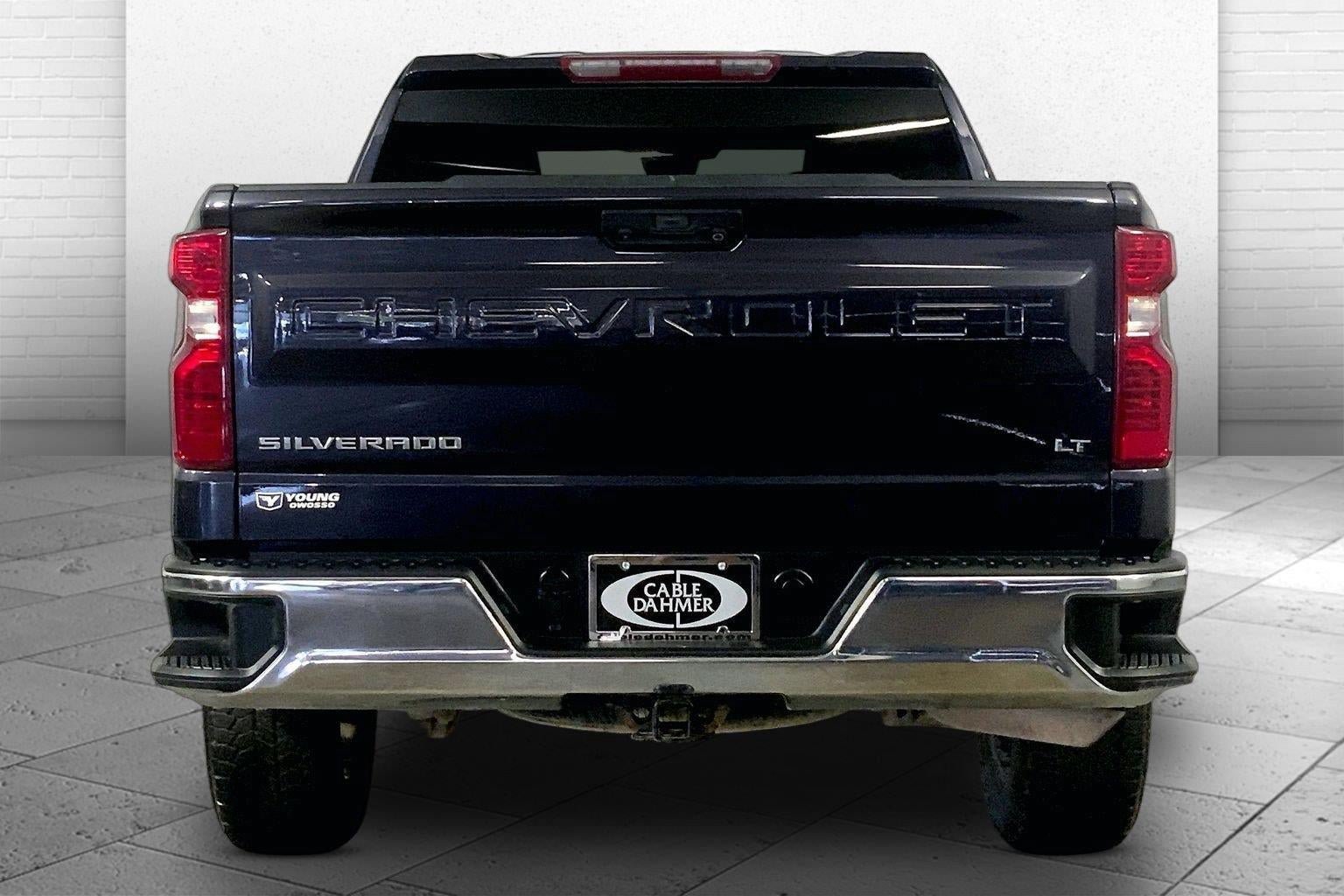 Used 2024 Chevrolet Silverado 1500 LT AWD/4WD image 3