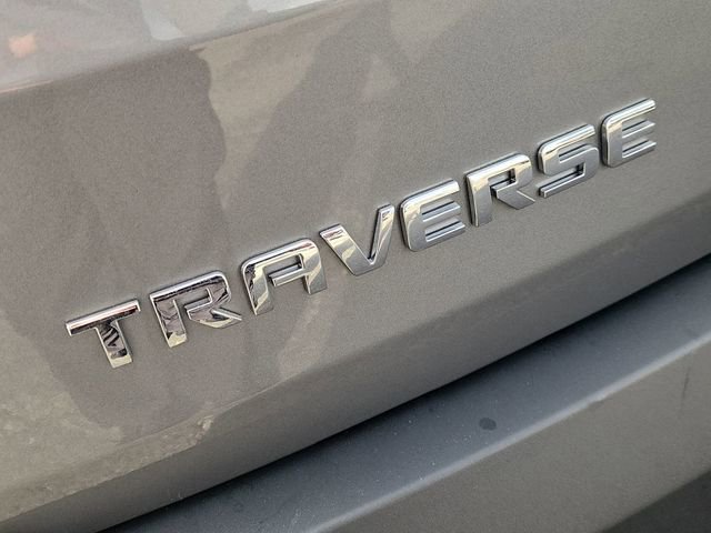 Used 2023 Chevrolet Traverse LT image 30