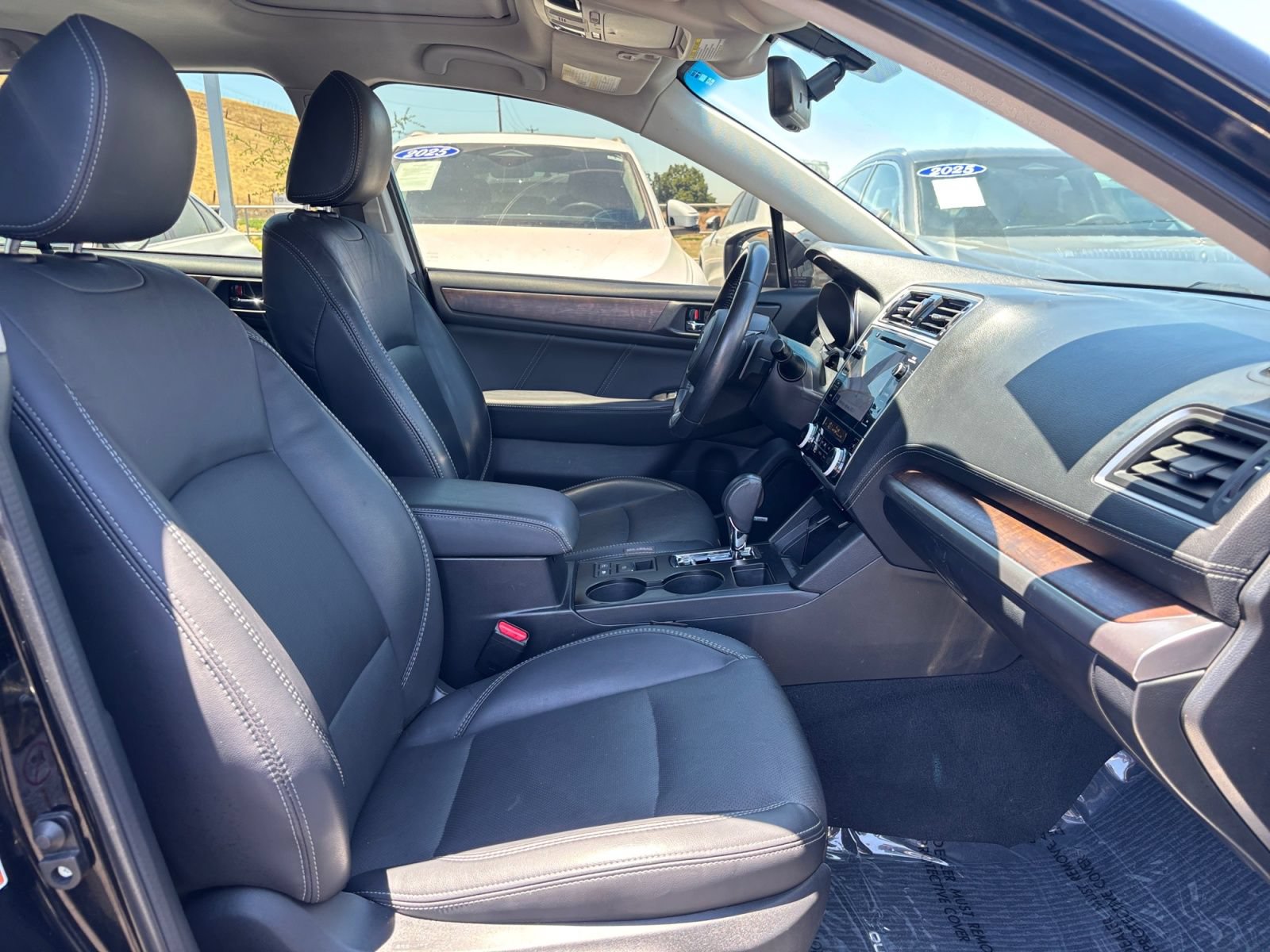Used 2019 Subaru Outback 2.5i Limited AWD/4WD image 17