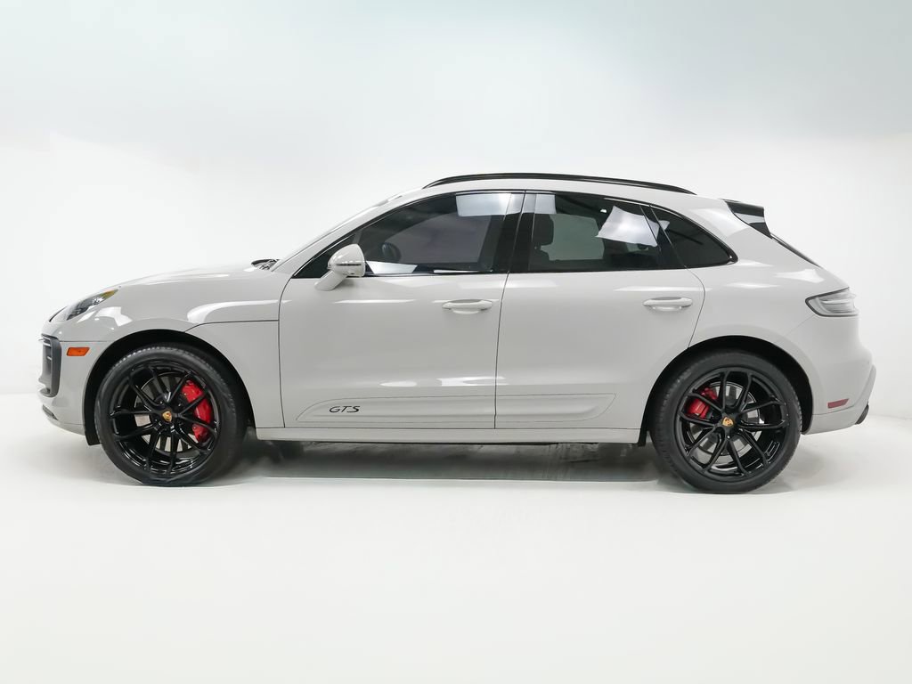 Used 2024 Porsche Macan GTS AWD/4WD image 2