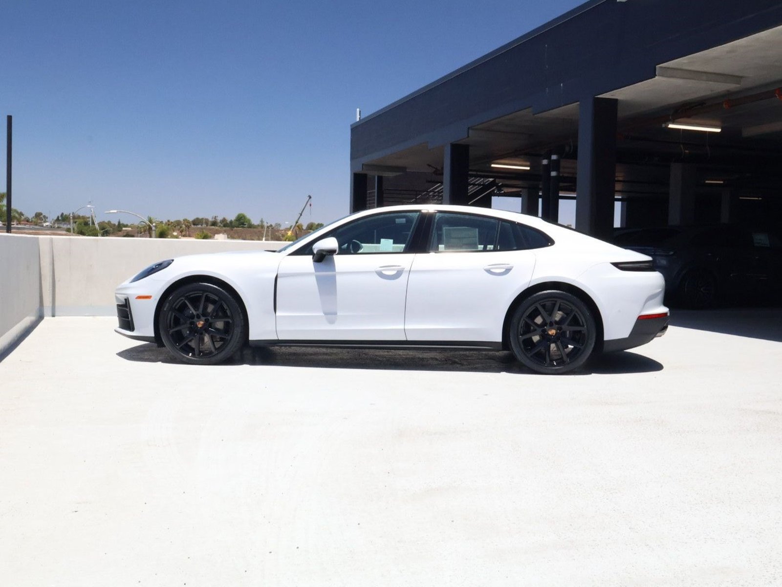New 2026 Porsche Panamera 4 AWD/4WD video 2