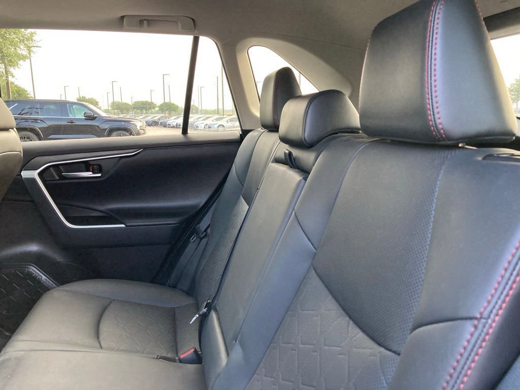 Certified 2021 Toyota RAV4 TRD Off-Road image 9