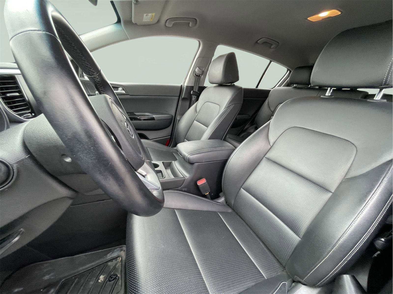 Used 2021 Kia Sportage EX image 14