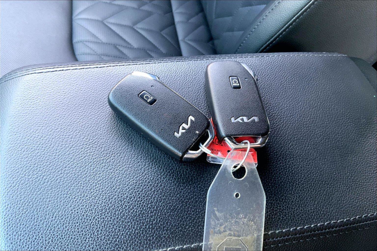 Used 2024 Kia Sportage X-Line w/ X-Line Premium Package AWD/4WD image 12