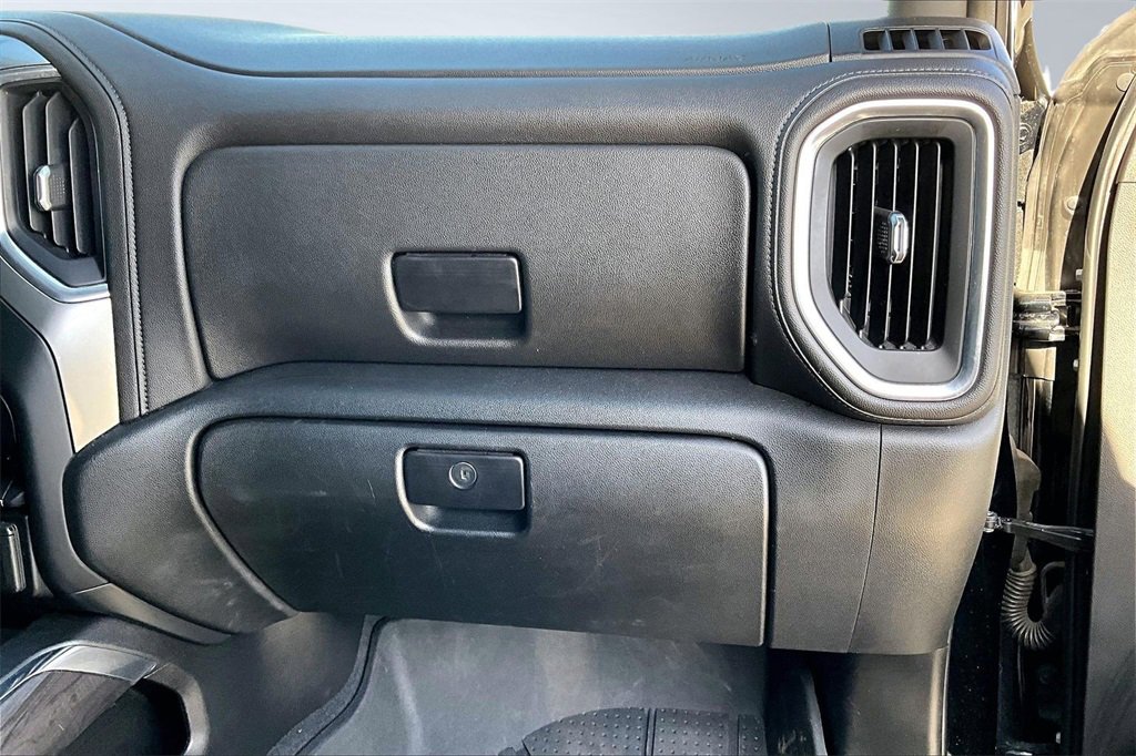 Used 2019 Chevrolet Silverado 1500 LTZ w/ LTZ Plus Package image 18