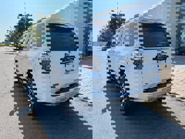 Used 2023 Toyota 4Runner TRD Off-Road Premium image 8