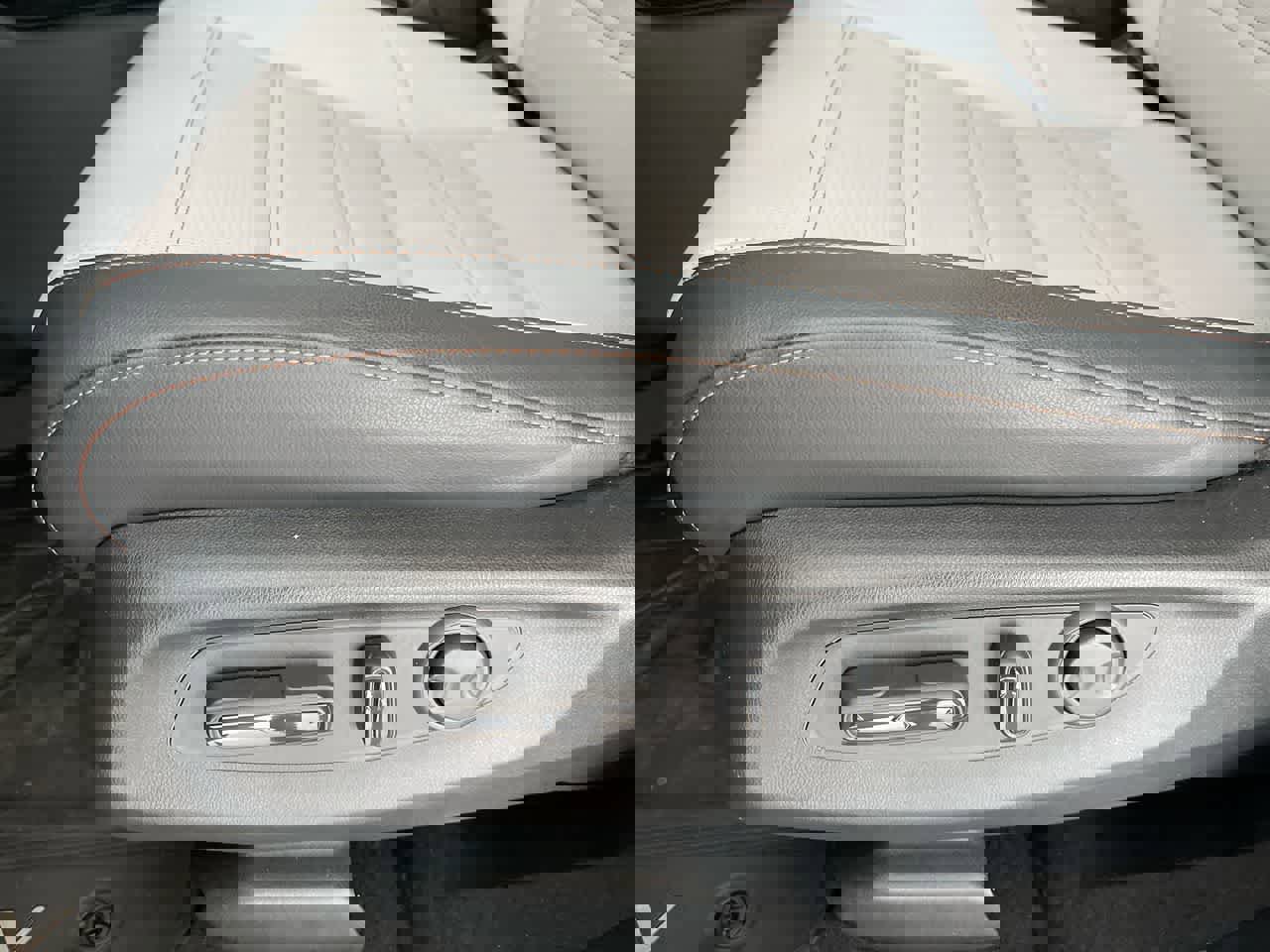 Used 2026 Honda CR-V Sport Touring image 12