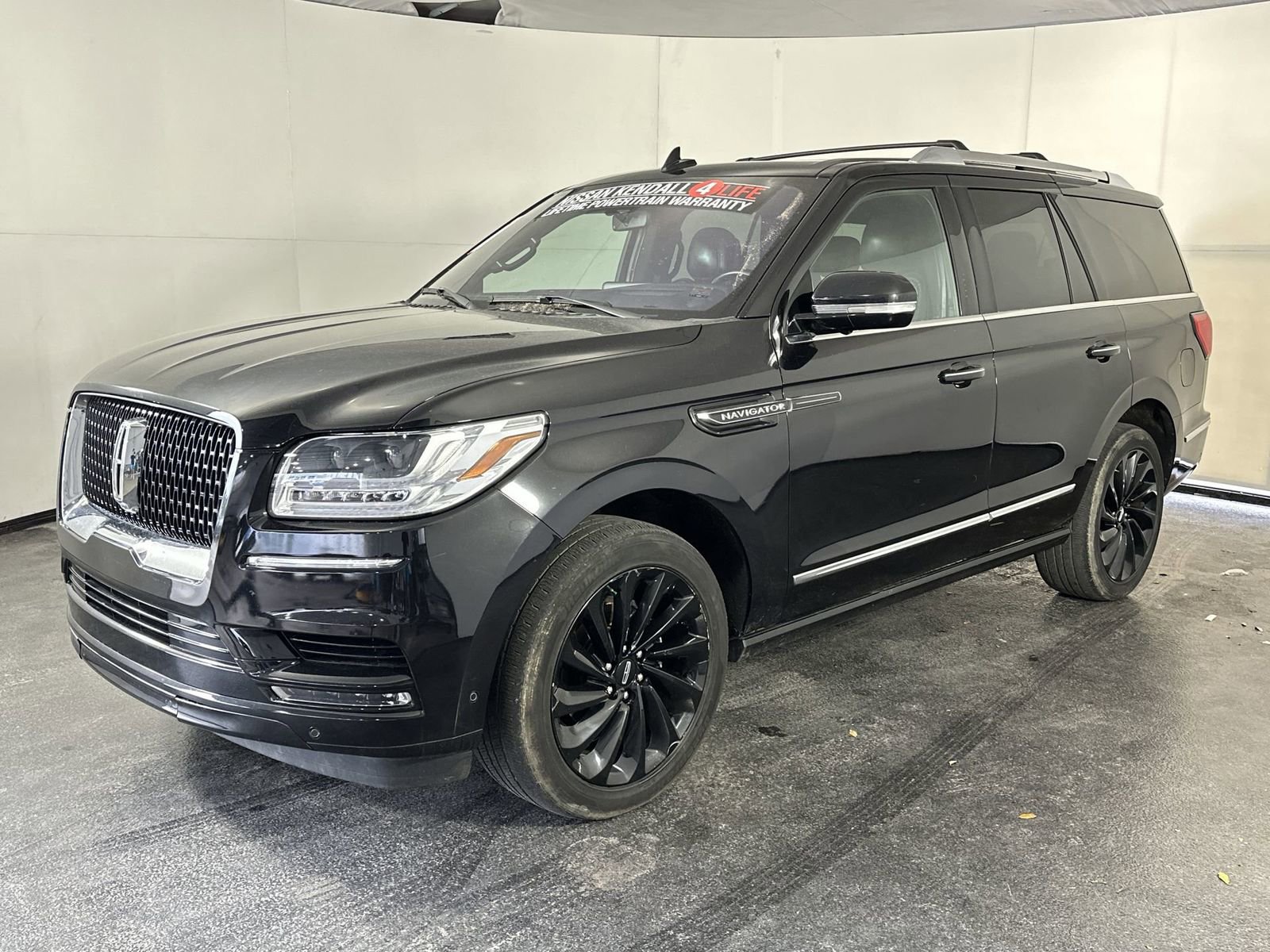 Used 2020 Lincoln Navigator Reserve w/ Equipment Group 208A Reserve image 6