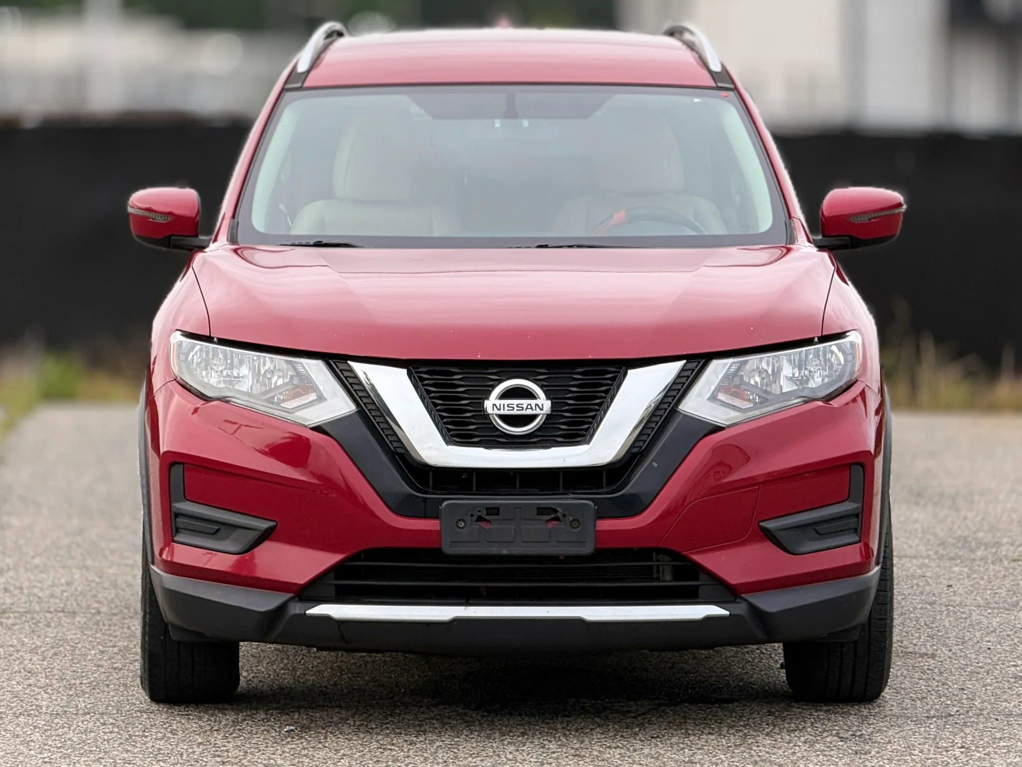 Used 2017 Nissan Rogue SV AWD/4WD image 5