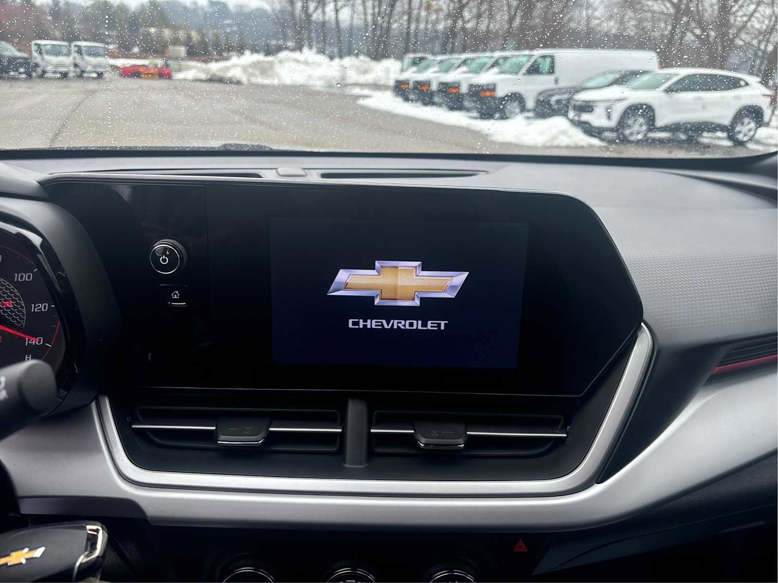 Certified 2024 Chevrolet Trax RS w/ Driver Confidence Package image 16