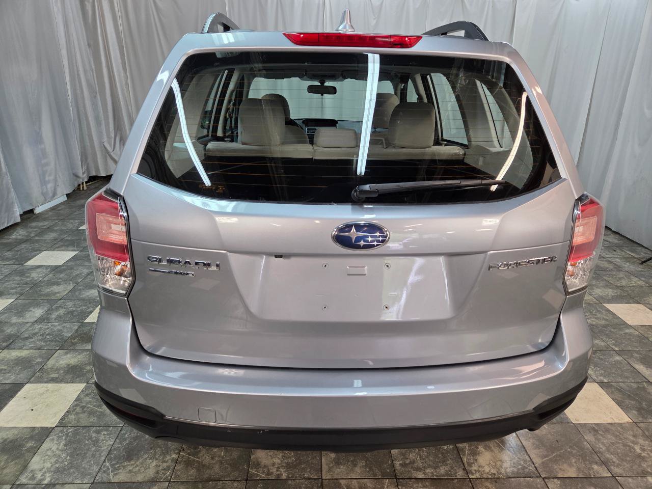 Used 2018 Subaru Forester 2.5i w/ Alloy Wheel Package AWD/4WD image 4
