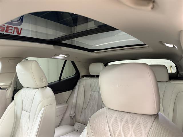 Certified 2023 Buick Envision Avenir AWD/4WD image 16