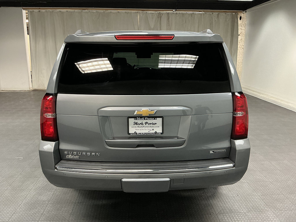 Used 2018 Chevrolet Suburban Premier AWD/4WD image 4