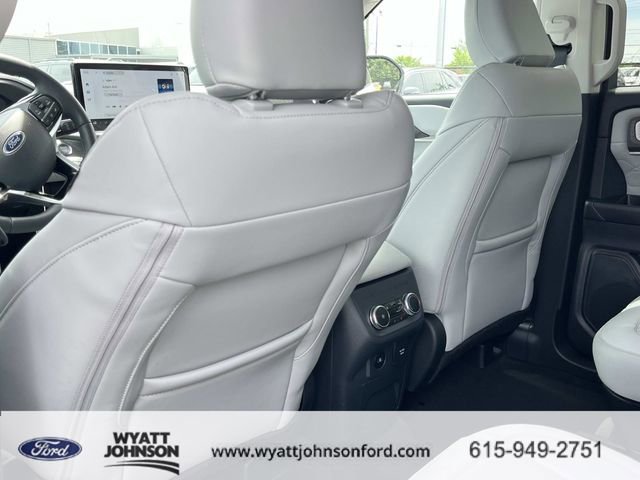 New 2026 Ford Explorer Platinum AWD/4WD image 21