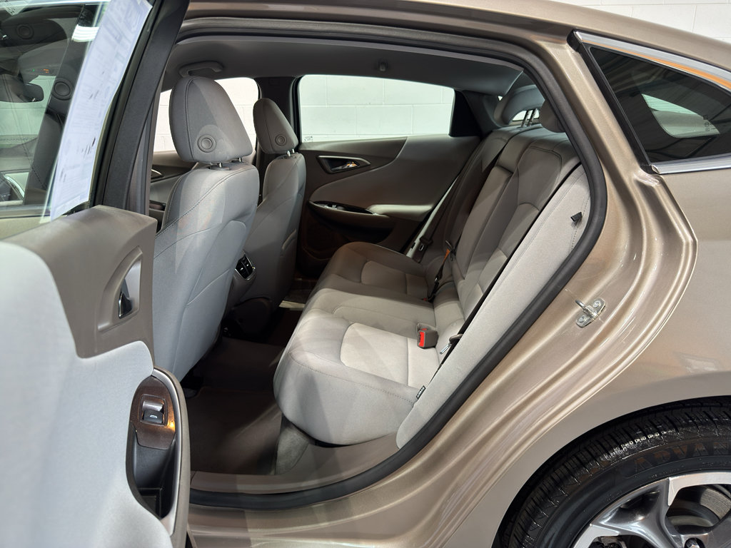 Used 2024 Chevrolet Malibu LT FWD image 10