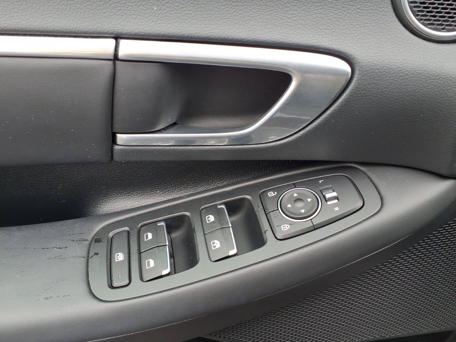 Used 2022 Hyundai Sonata SEL FWD image 25