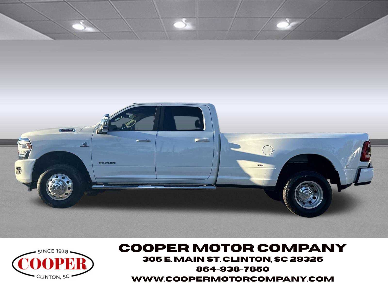 Used 2024 RAM 3500 Laramie image 4