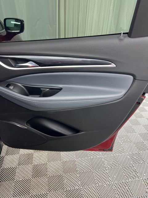 Used 2023 Buick Enclave Essence w/ Experience Buick Package image 18