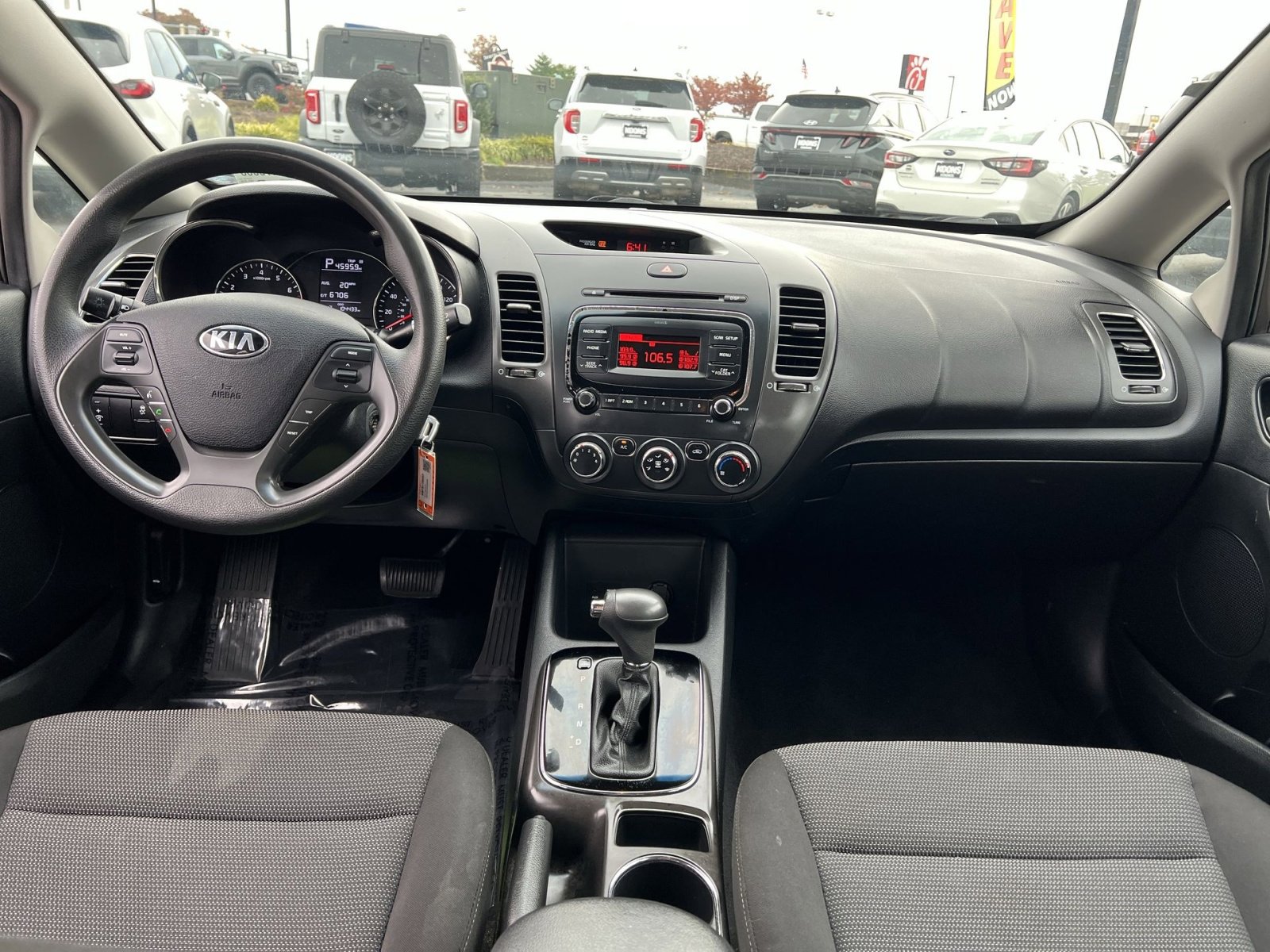 Used 2017 Kia Forte LX image 20