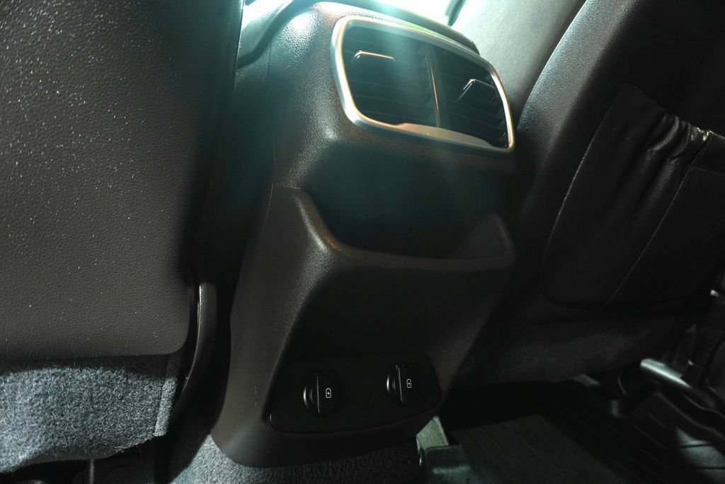 Used 2020 Hyundai Santa Fe SEL AWD/4WD image 13