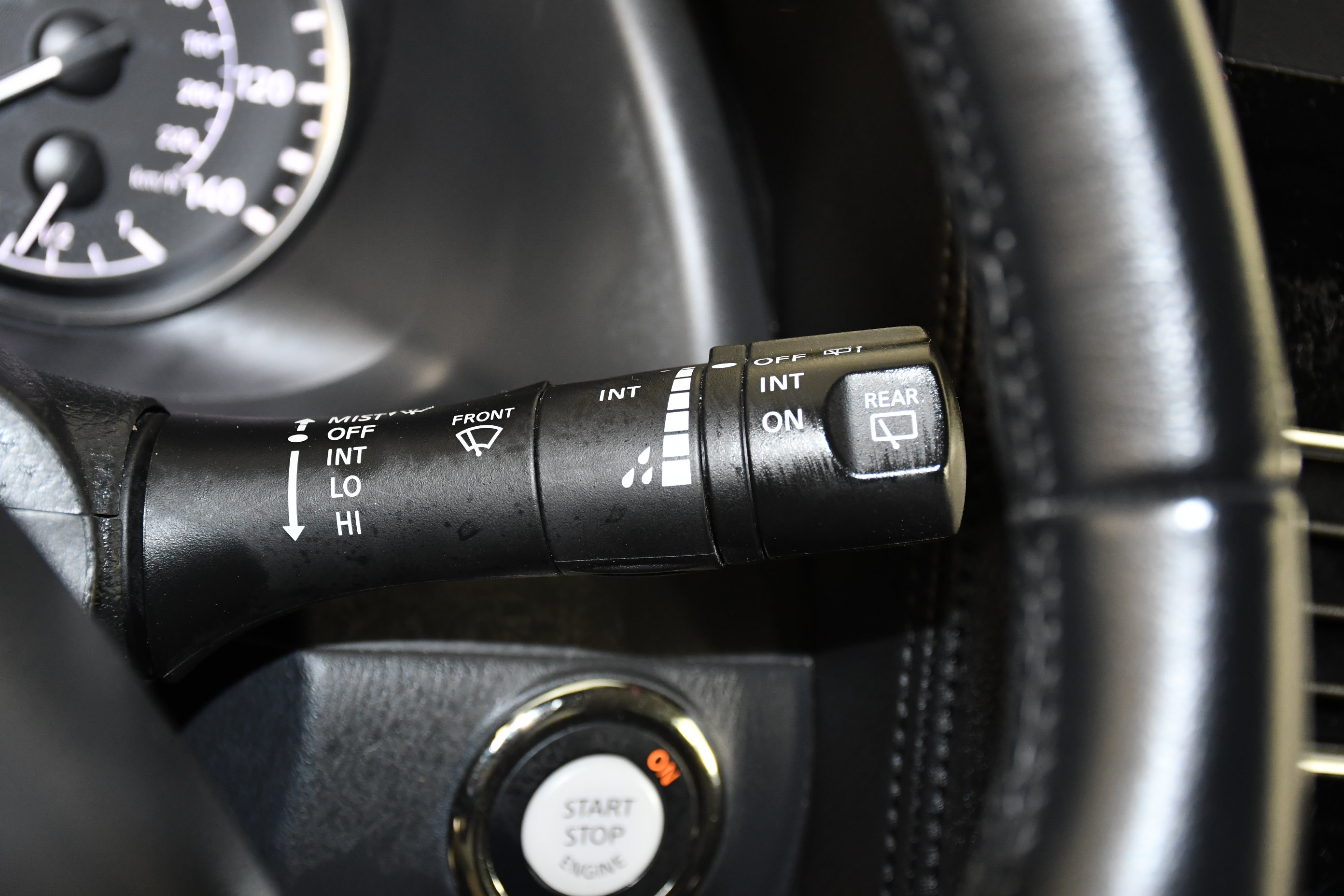 Used 2024 Nissan Armada SV image 24