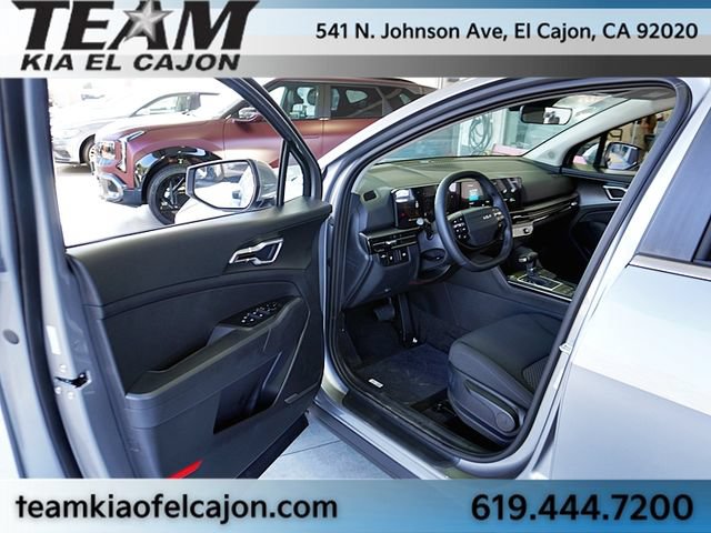New 2026 Kia Sportage LX AWD/4WD image 39