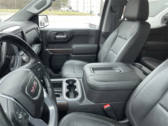 Used 2020 GMC Sierra 1500 SLT w/ SLT Premium Package image 4