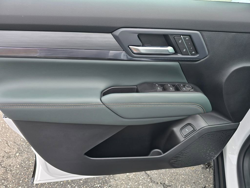 New 2026 GMC Terrain AT4 w/ Convenience Package III image 38