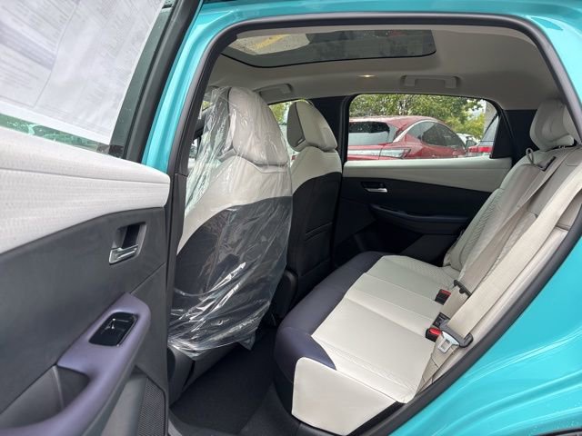 New 2026 Nissan Leaf Platinum+ w/ Illuminated Package FWD image 8