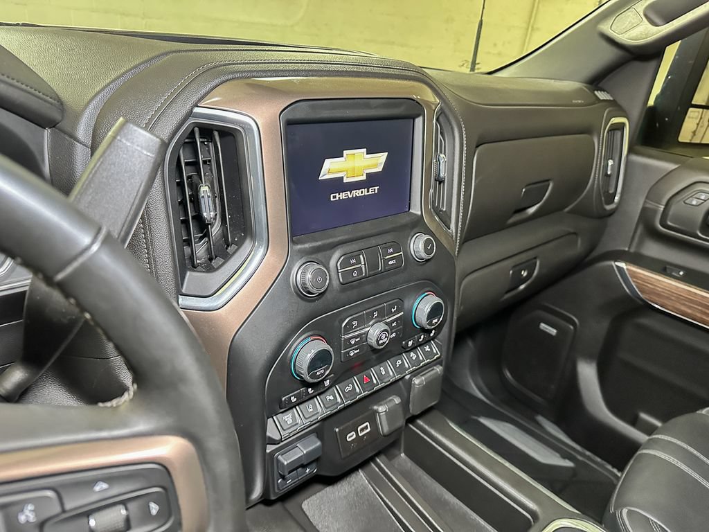 Used 2023 Chevrolet Silverado 2500 High Country AWD/4WD image 47