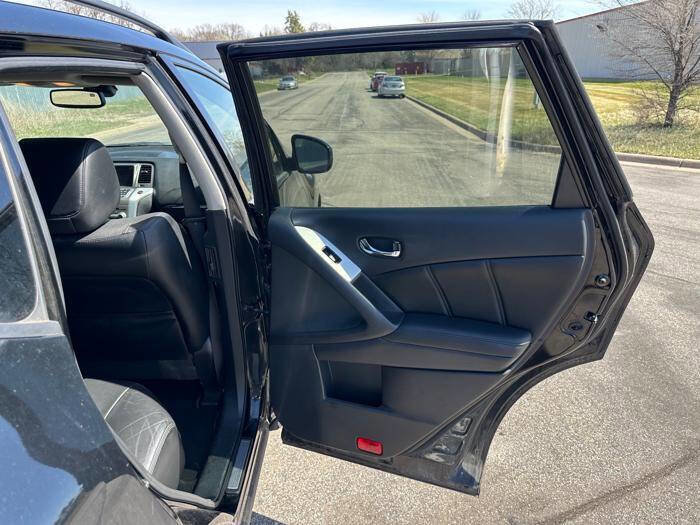 Used 2013 Nissan Murano SL AWD/4WD image 27