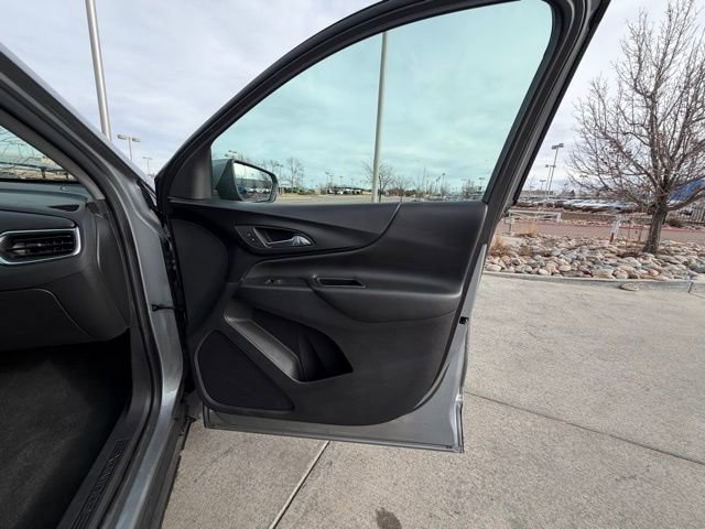 Used 2024 Chevrolet Equinox LT image 28
