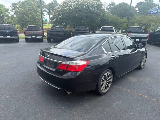 Used 2015 Honda Accord Sport image 10