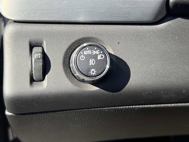 Used 2016 GMC Yukon SLT w/ Open Road Package image 27