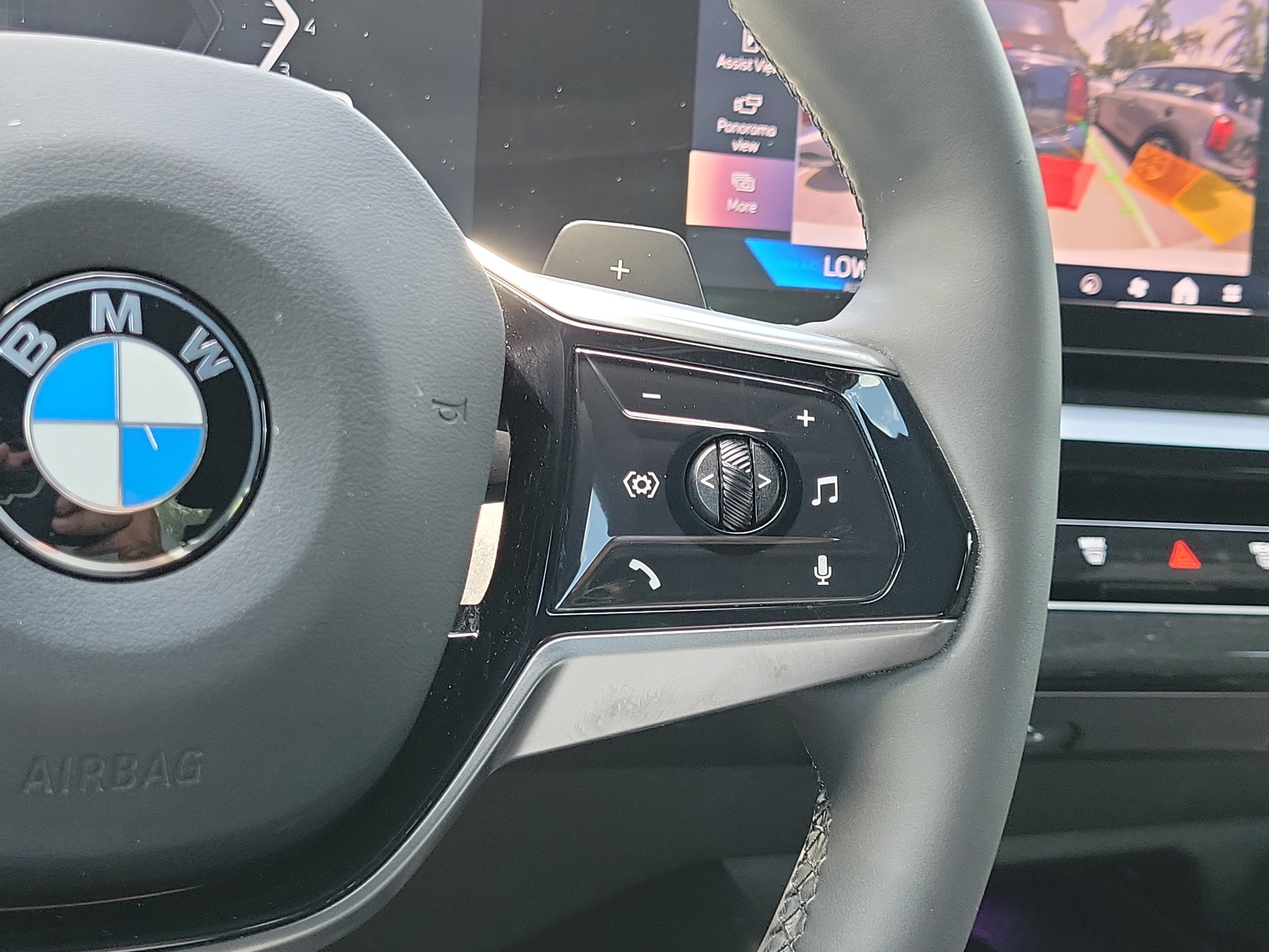 Used 2024 BMW 530i w/ Convenience Package RWD image 19