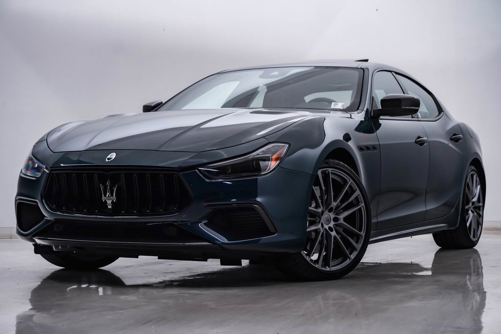 Used 2024 Maserati Ghibli Trofeo image 1