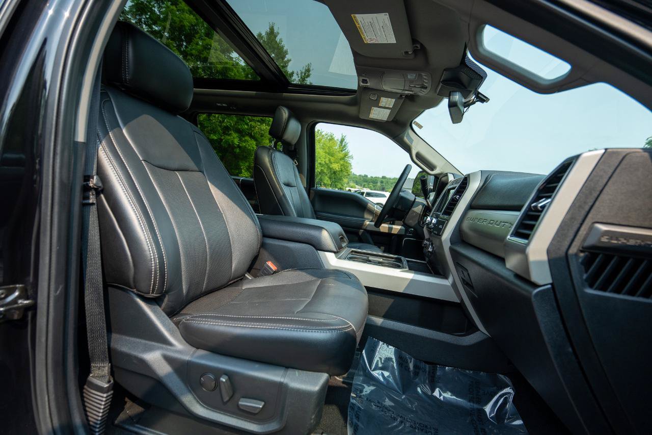 Used 2020 Ford F350 Lariat w/ Lariat Ultimate Package AWD/4WD image 24