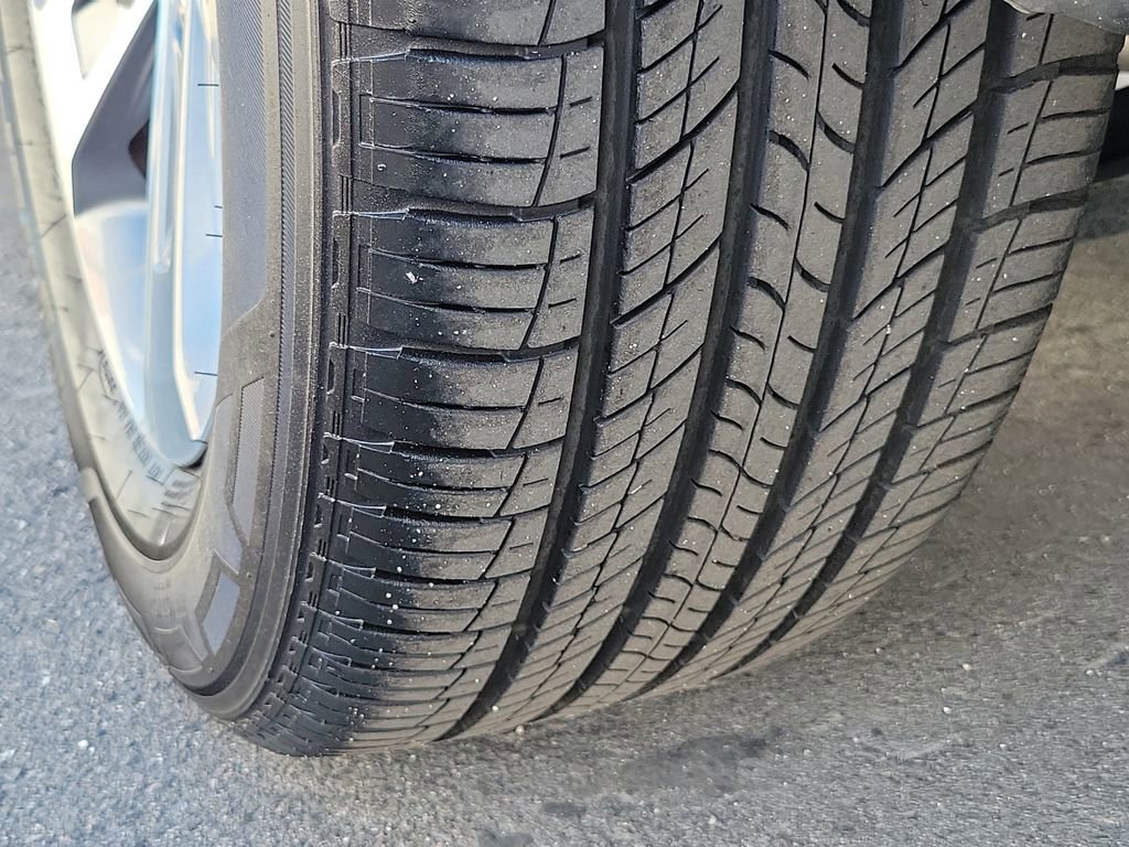 Used 2024 Honda Pilot EX-L image 29