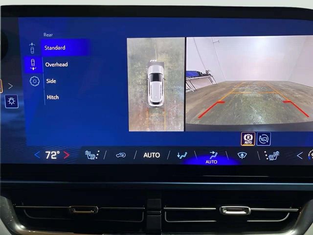 Used 2026 Chevrolet Equinox EV LT image 48