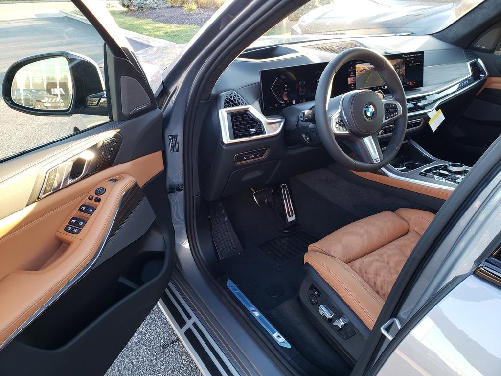 New 2026 BMW X7 xDrive40i w/ Executive Package image 6