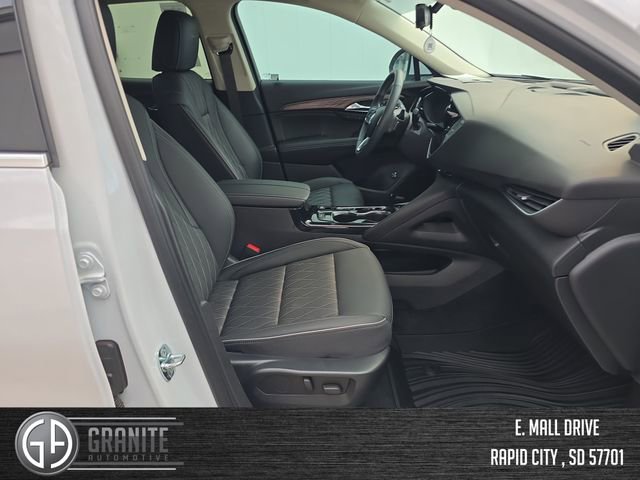 Used 2023 Buick Envision Avenir image 37